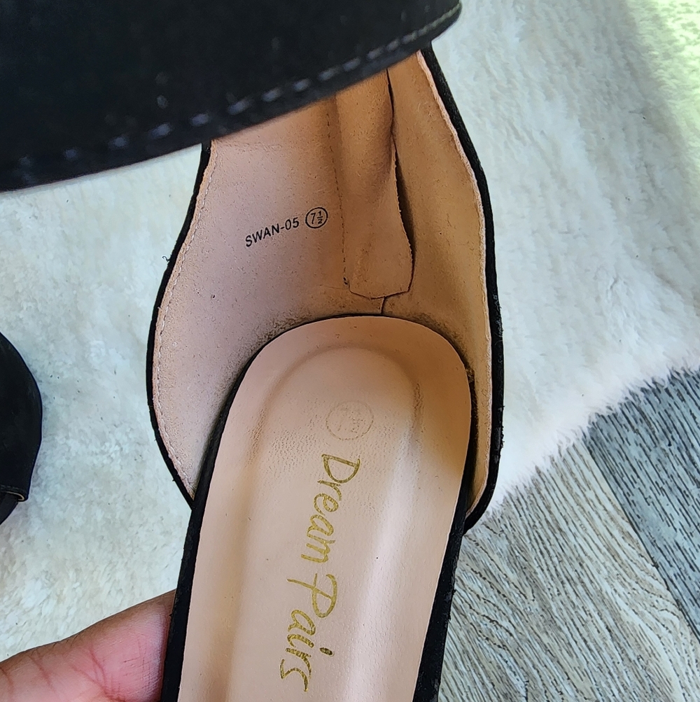 Dream Pairs Black Suede Platform Heels - Size 7.5 - Picture 6 of 6